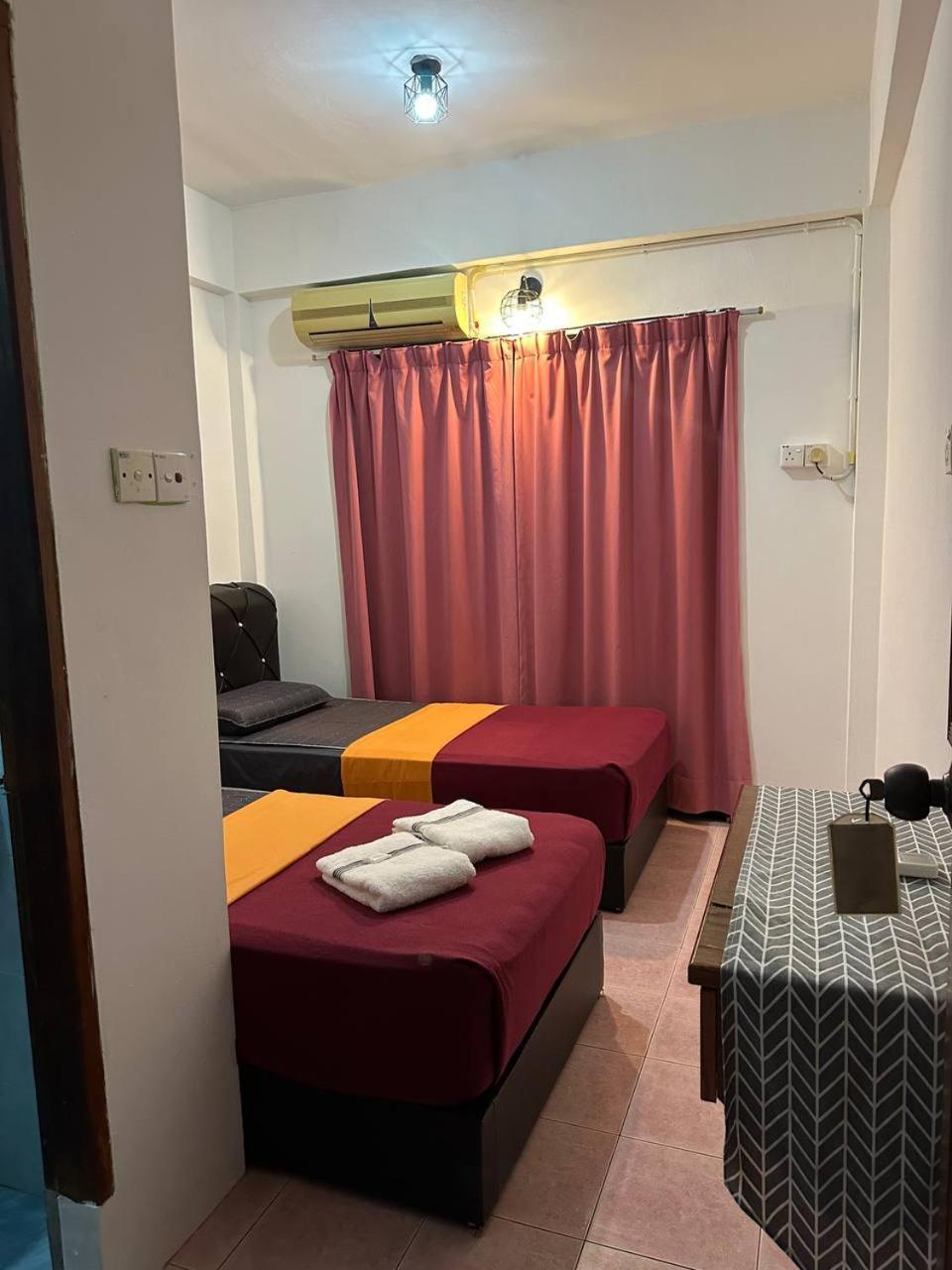 Teresek View Motel Kuala Tahan Exterior foto